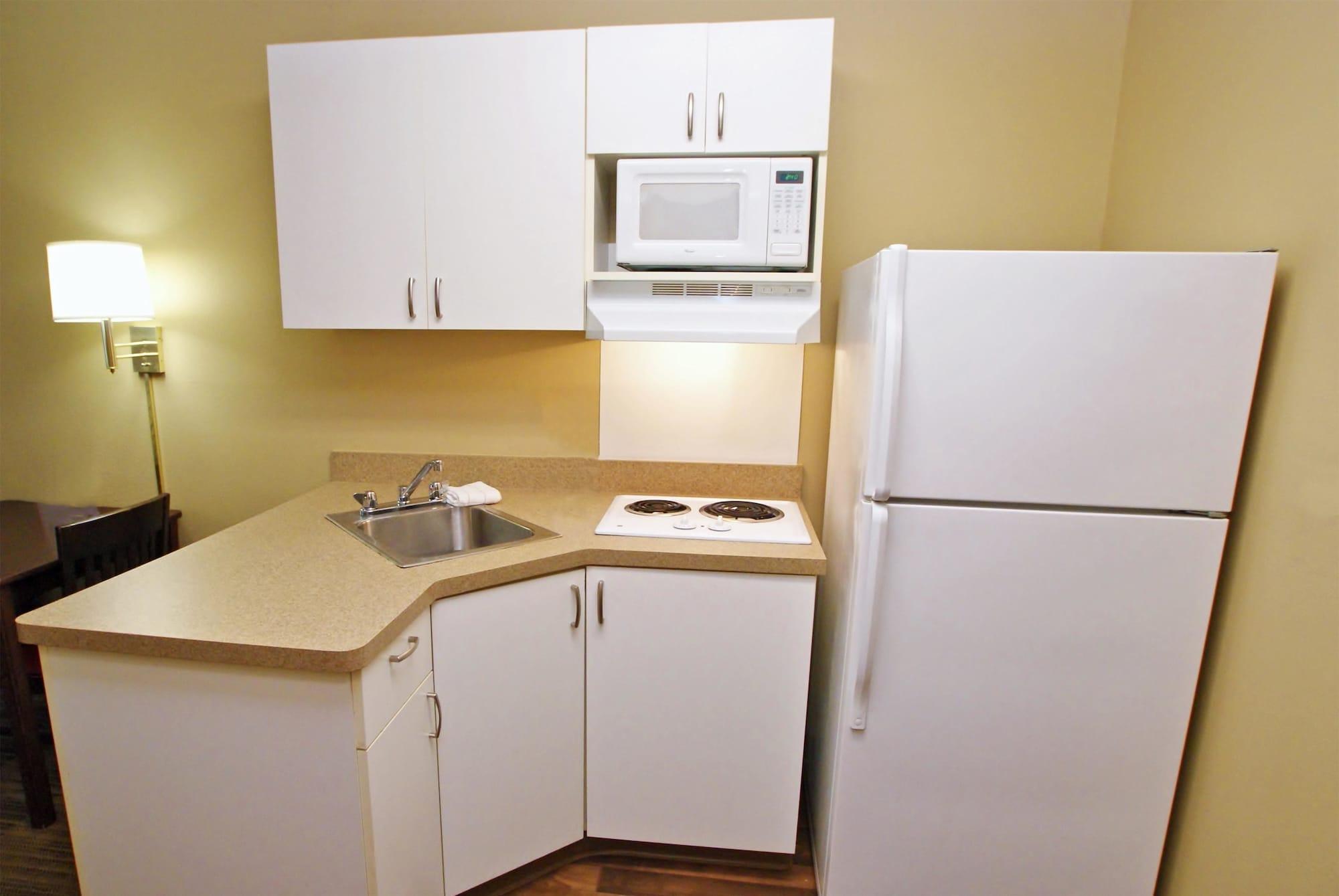 Extended Stay America Suites - Rockford - I-90 Екстер'єр фото