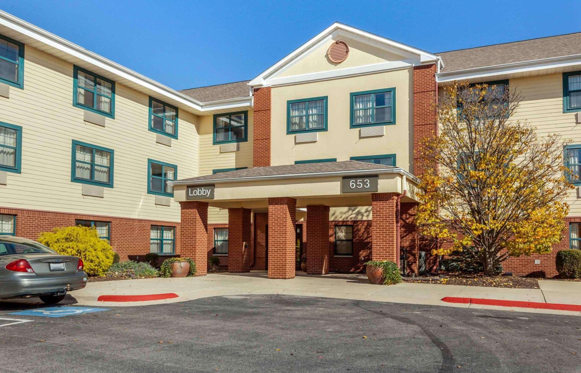 Extended Stay America Suites - Rockford - I-90 Екстер'єр фото